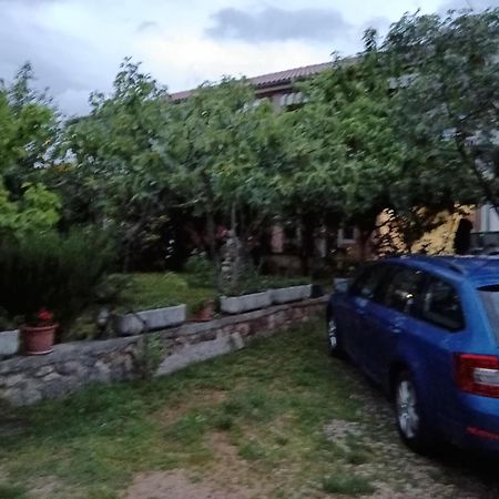 Apartments Lana Стариград-Пакленица Екстериор снимка